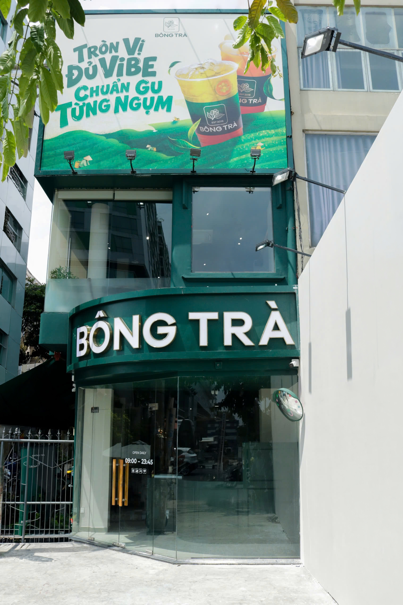 B&ocirc;ng Tr&agrave; Cộng Ho&agrave;
